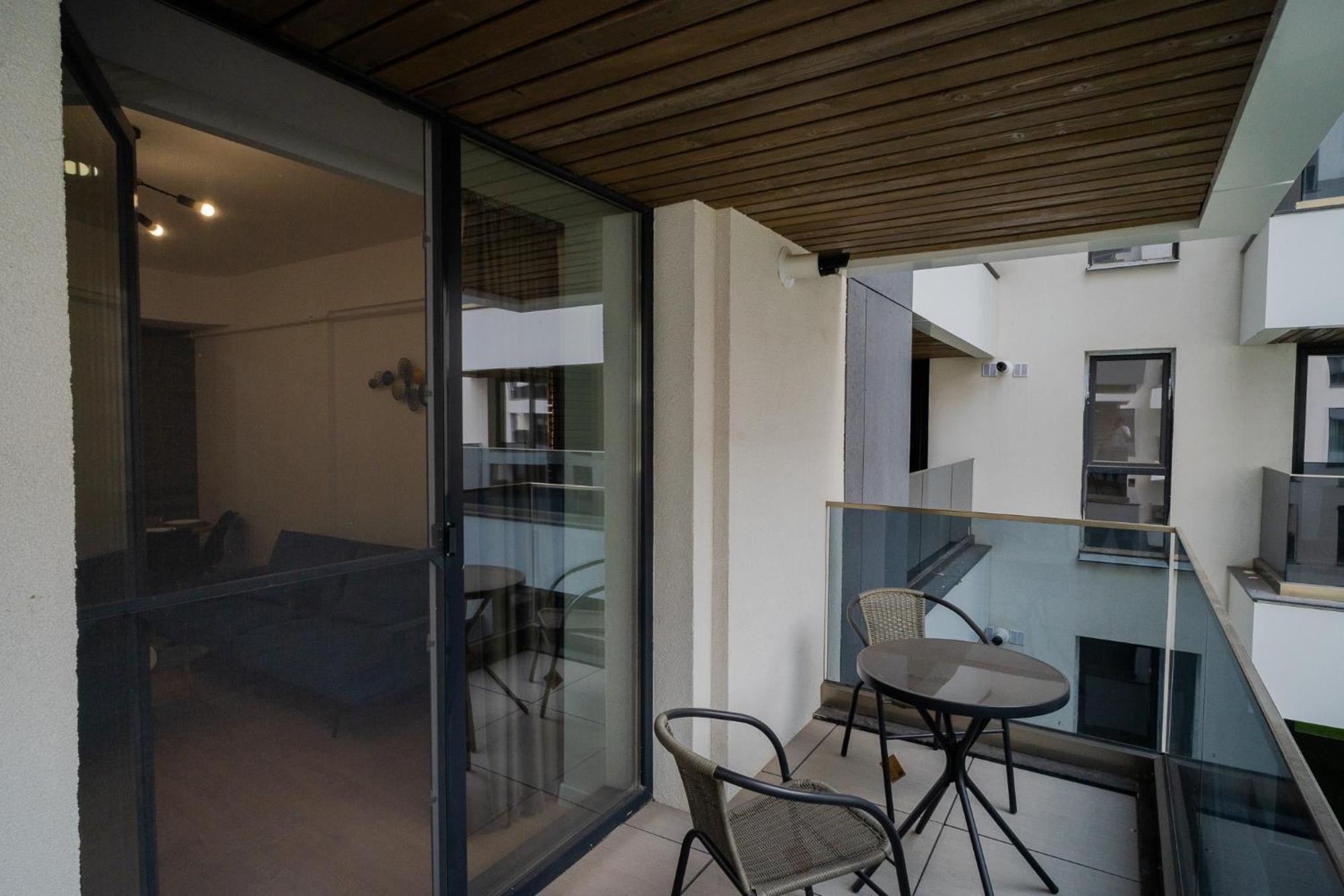 Amazing View Apartments - Iuliu Maniu & Politehnica Park Βουκουρέστι Εξωτερικό φωτογραφία