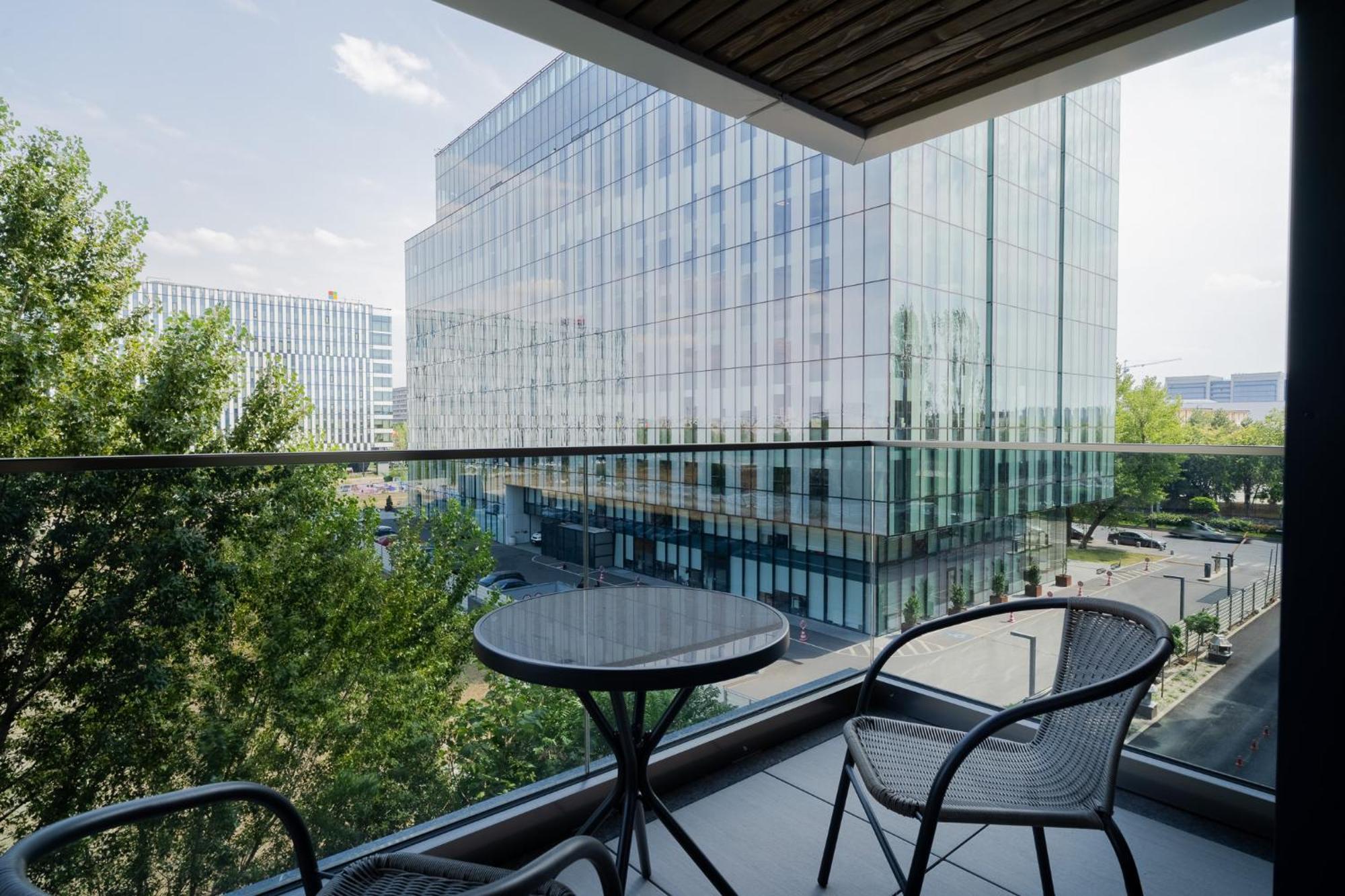 Amazing View Apartments - Iuliu Maniu & Politehnica Park Βουκουρέστι Εξωτερικό φωτογραφία